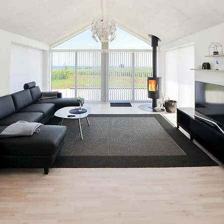 Holiday home Three-bedroom In Sydals Sarup