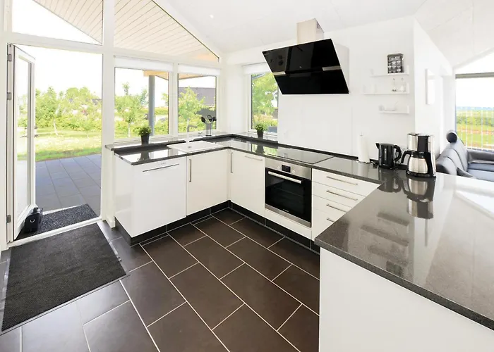 Three-bedroom In Sydals بيت للعطل Sarup